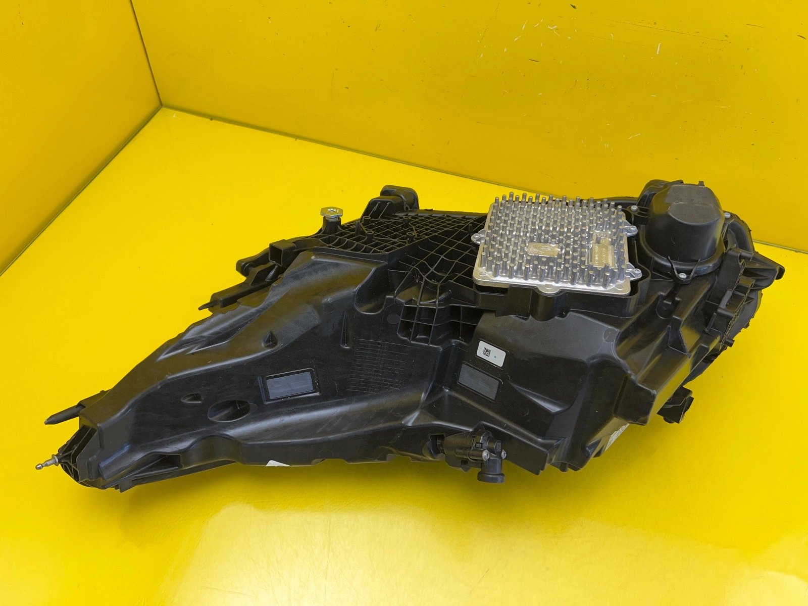 Far dreapta Full LED OEM 28833 - Image 4