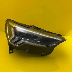 Far Dreapta Audi Q3 83A Matrix Full LED