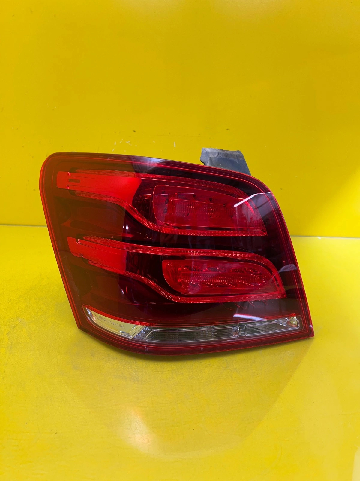 Lampă spate stânga Facelift OEM 28876