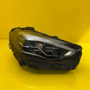 Far Dreapta Mercedes C-Class W206 21- Full LED