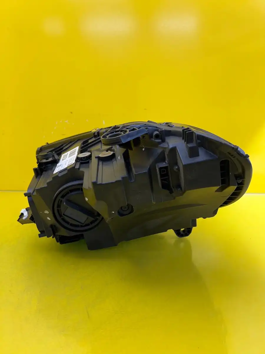 Far Dreapta Mercedes C-Class W206 21- Full LED