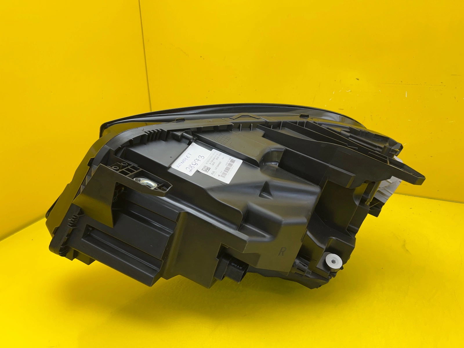 Far stânga A156 Facelift OEM 28973 - Image 2