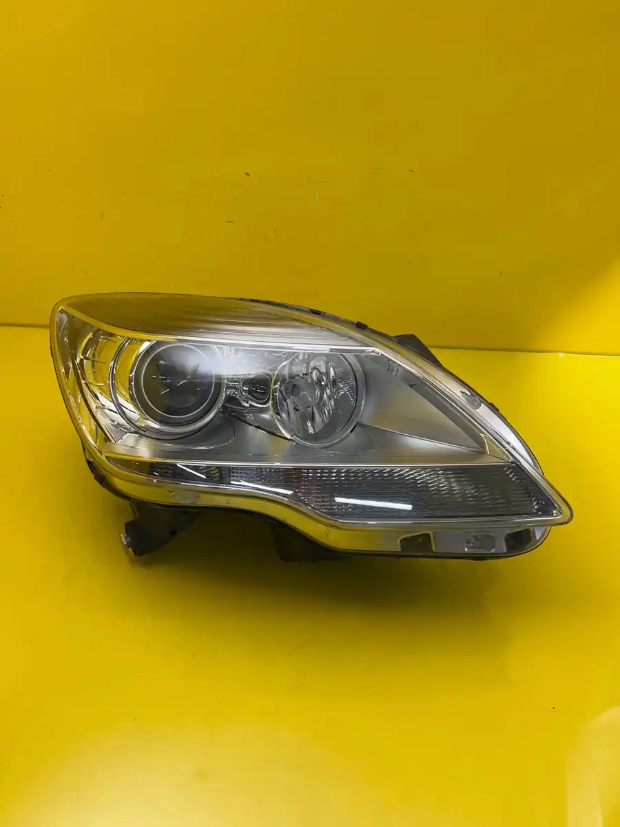 Far Dreapta Mercedes W251 R-Klasa Lift Bixenon