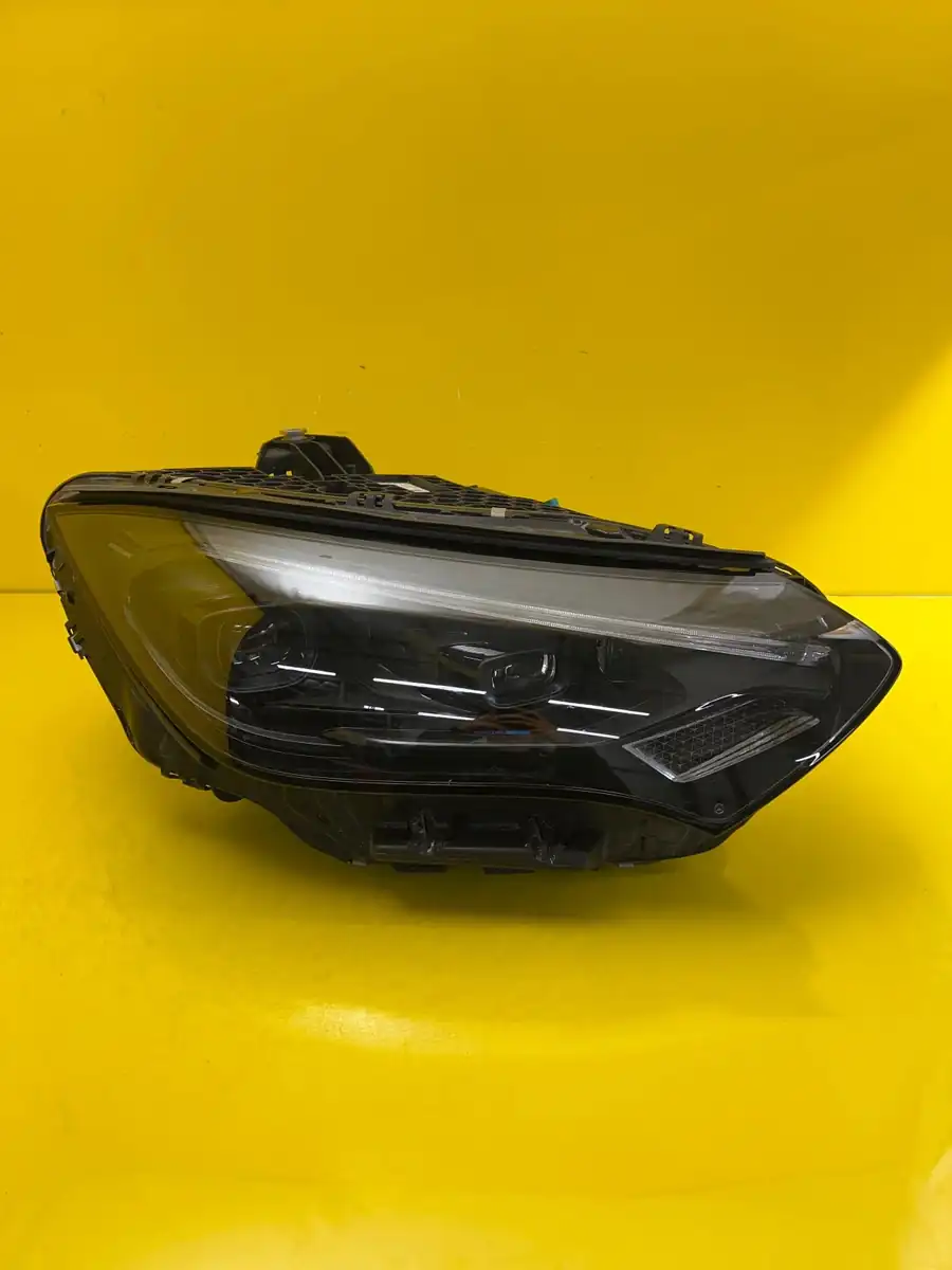 Far Dreapta Mercedes EQE W295 A295 Full LED