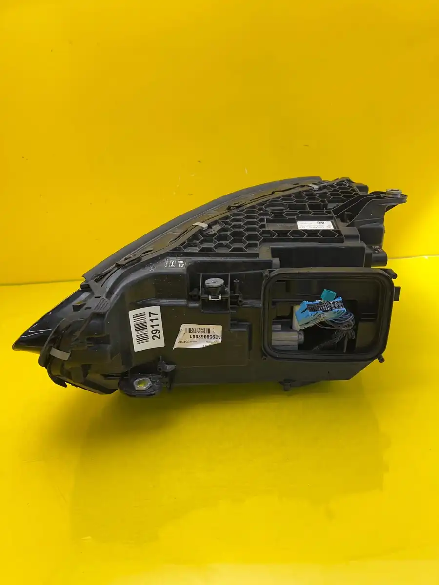 Far Dreapta Mercedes EQE W295 A295 Full LED
