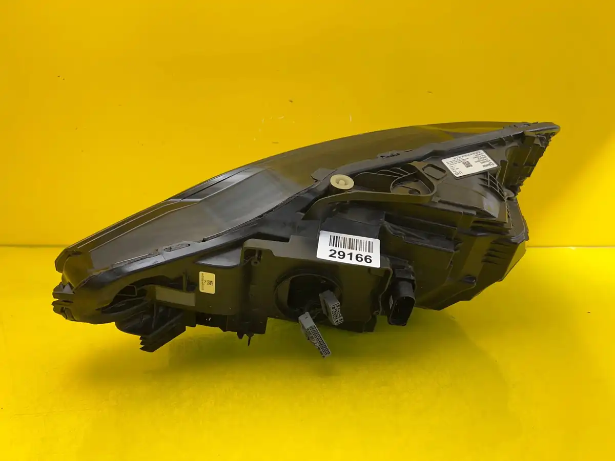 Far Dreapta Volvo Full LED