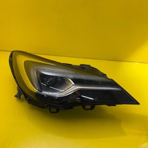 Far dreapta Full LED OEM 29175