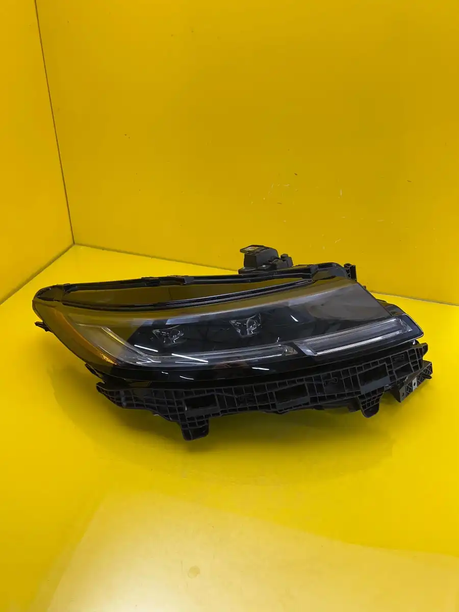 Far Dreapta Land Rover Range Rover Sport Full LED