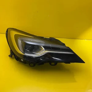Far Dreapta Opel Astra 5 V K Full LED