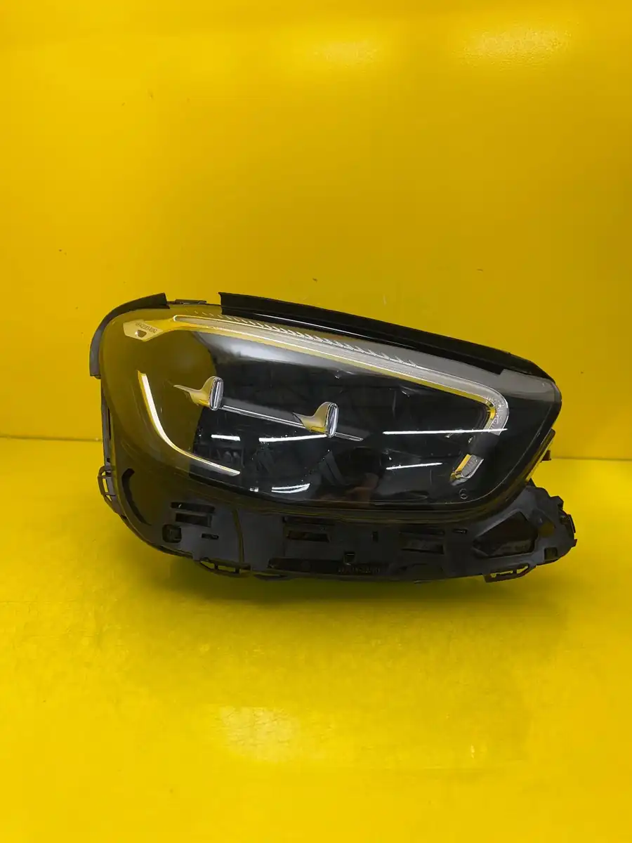 Far Dreapta Mercedes E-Class W213 Lift Full LED