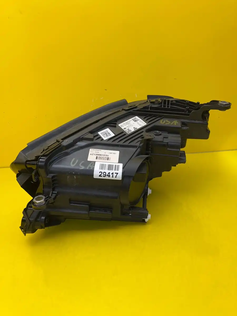 Far Dreapta Mercedes E-Class W213 Lift Full LED