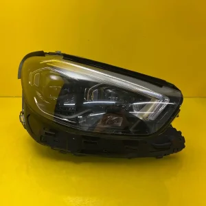 Far Dreapta Mercedes Klasa W213 Multibeam
