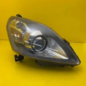 Far dreapta Bi-Xenon OEM 29428