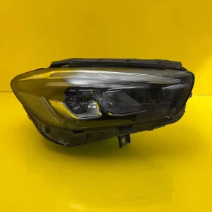 Far Dreapta Mercedes B-Class W247 18- Full LED
