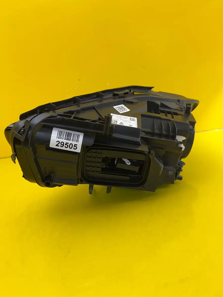 Far Dreapta Mercedes B-Class W247 18- Full LED