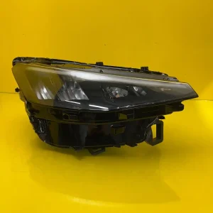 Far Dreapta VW T-Roc Full LED