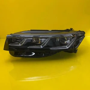 Far Stanga Volkswagen Touareg Iii Lift Full LED