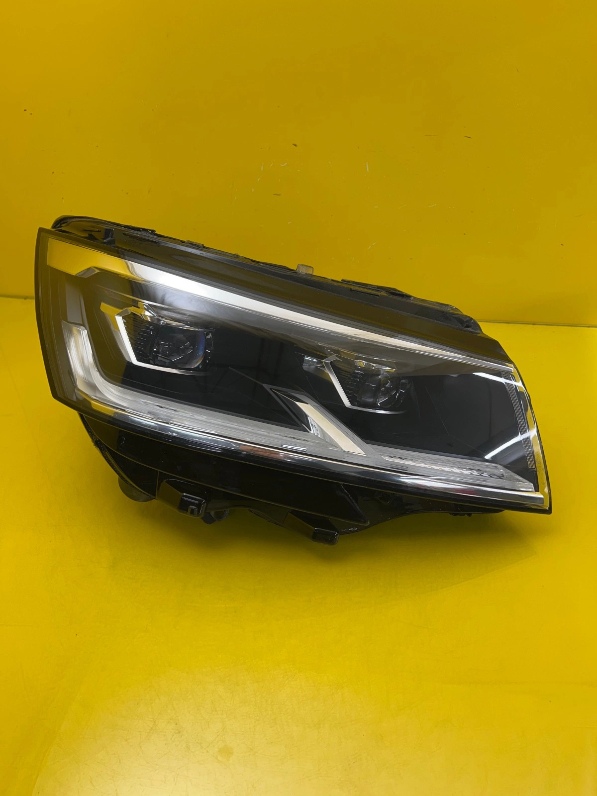 Far dreapta Full LED Facelift OEM 29589