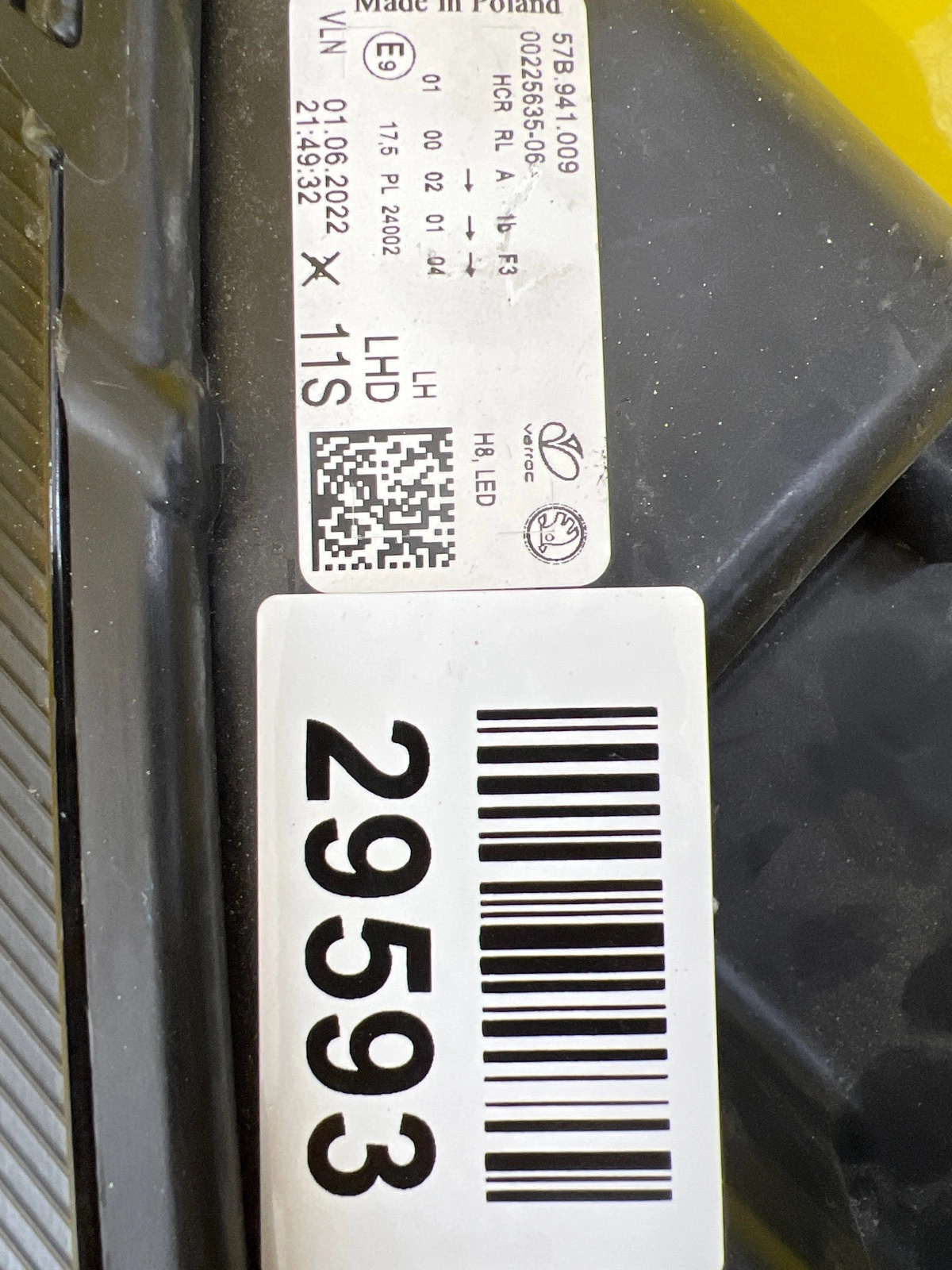 Far stânga LED Facelift OEM 29593 - Image 2