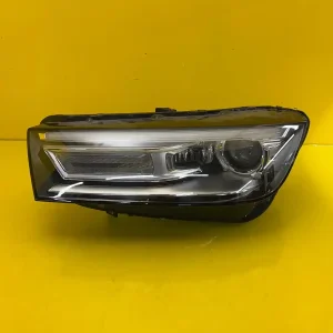 Far Audi Q5 80a 16 Bixenon