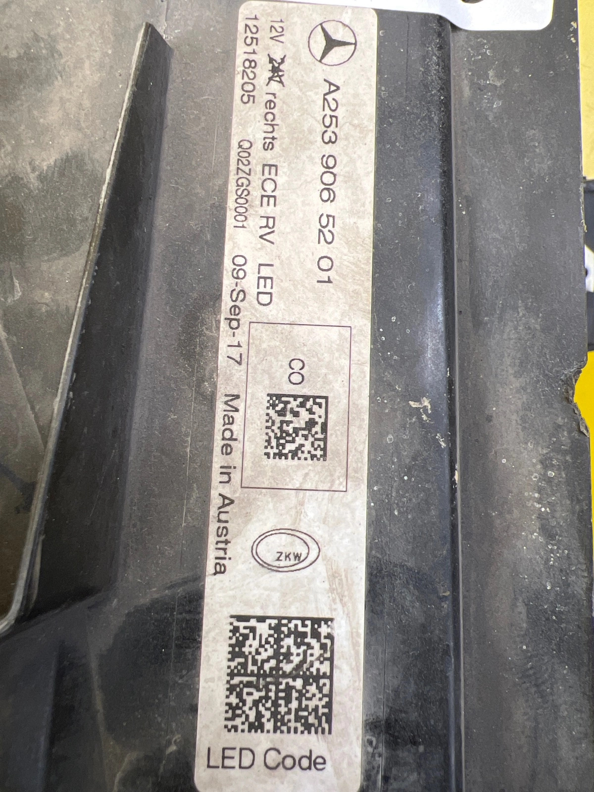 Far dreapta Full LED 2016-2020 OEM 29649 - Image 3