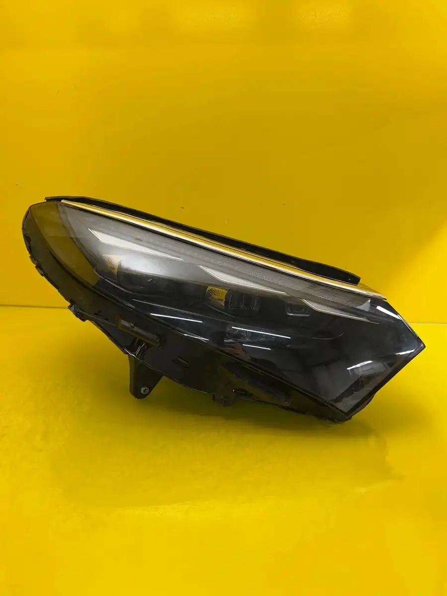 Far Dreapta Mercedes EQS W296 X296 Full LED