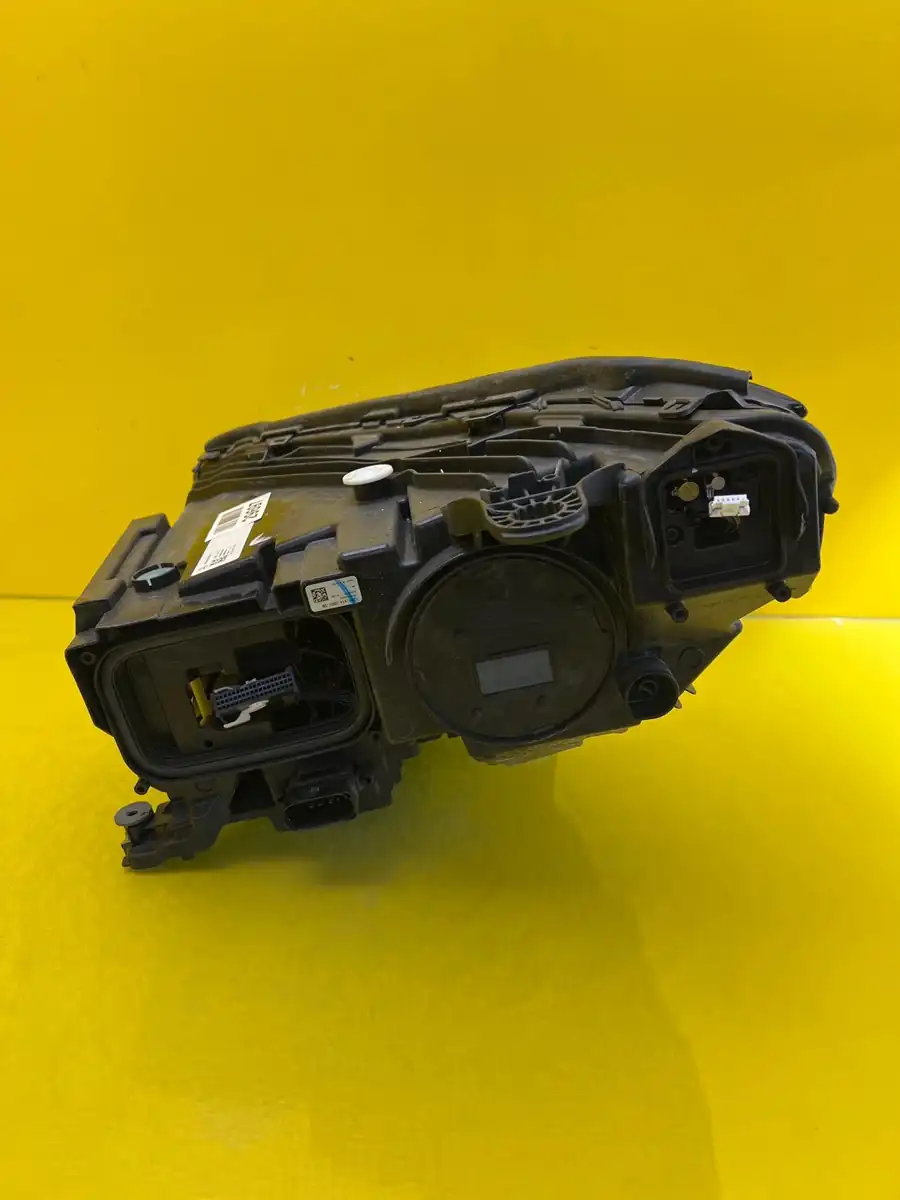 Far Dreapta Mercedes EQS W296 X296 Full LED