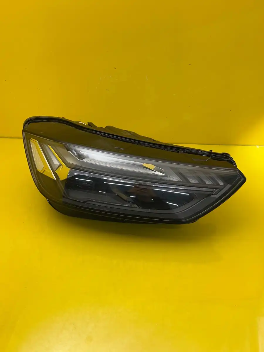 Far Dreapta Audi Q5 II 80A Lift Matrix