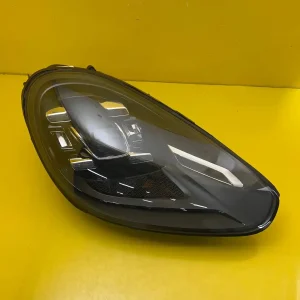Far Dreapta Porsche Cayenne II Lift Full LED