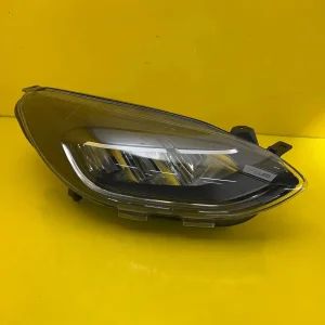 Far Dreapta Ford Fiesta VIII MK8 Lift Full LED