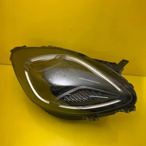Far Dreapta Ford Puma MK2 Lift Full LED