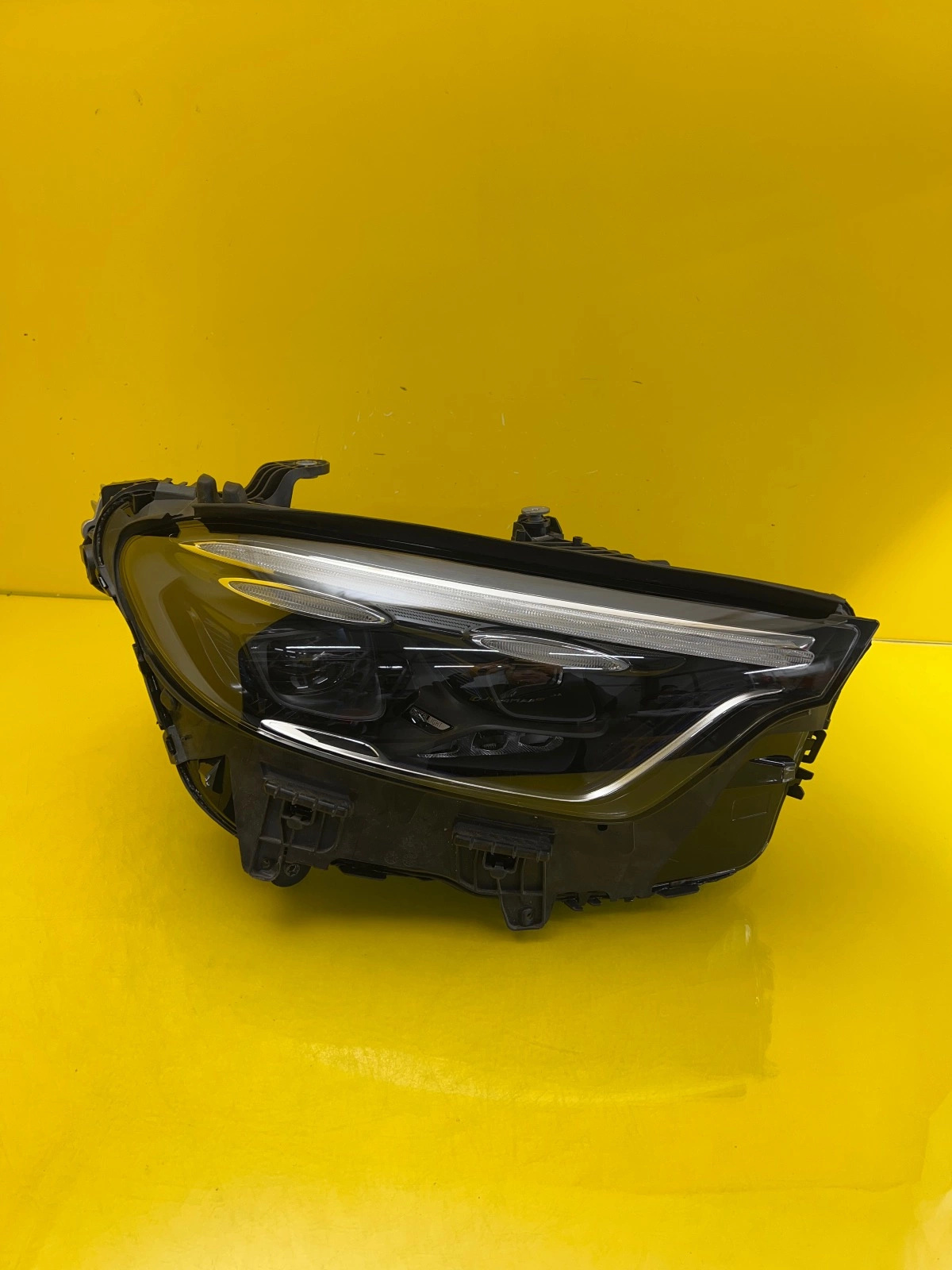 Far Dreapta Mercedes GLC W254 Full LED