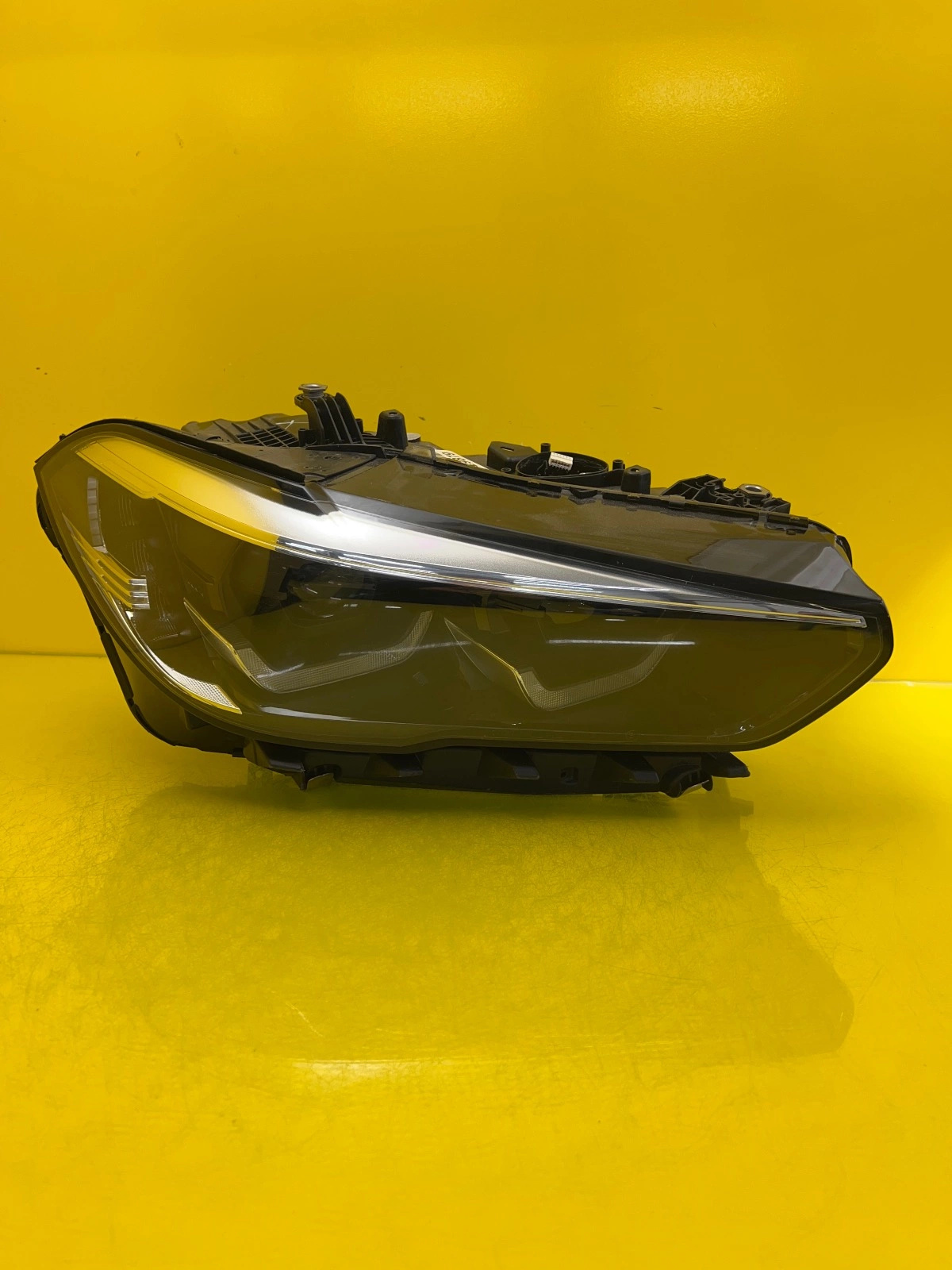 Far dreapta Full LED BMW X5 G05 OEM 29879