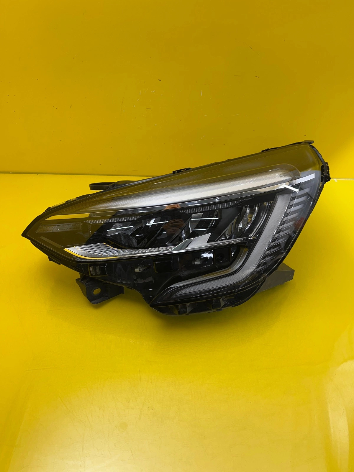 Far Renault Clio V Full LED