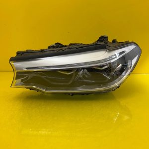 Far stânga Full LED BMW Seria 5 G30 OEM 2587197-01