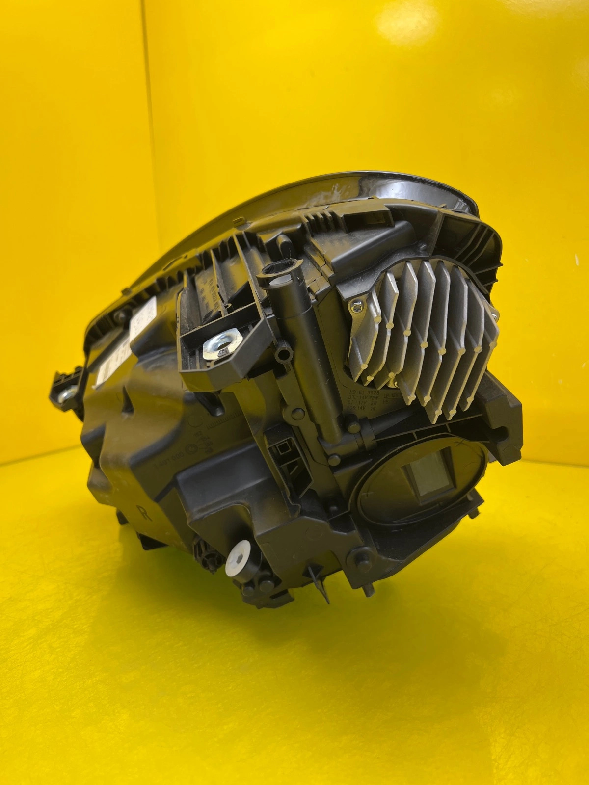 Far stânga Full LED OEM 29944 - Image 4