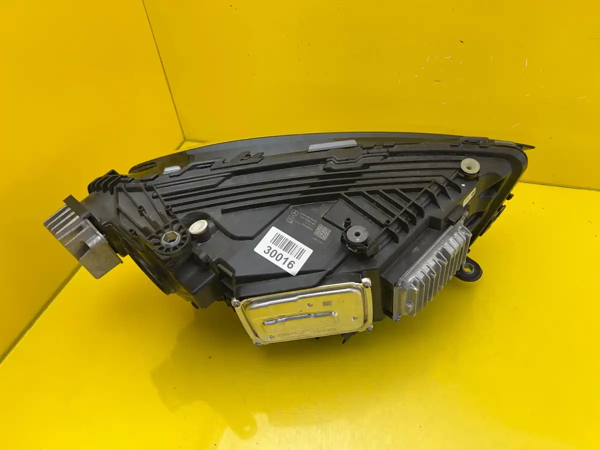Far Stanga Mercedes Przod Glc X254 W254