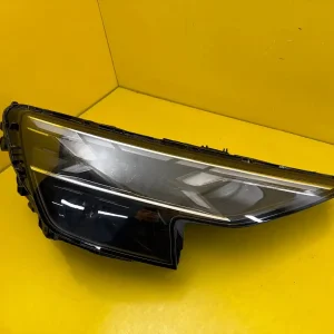 Far Dreapta Audi Q8 Lift Matrix Full LED