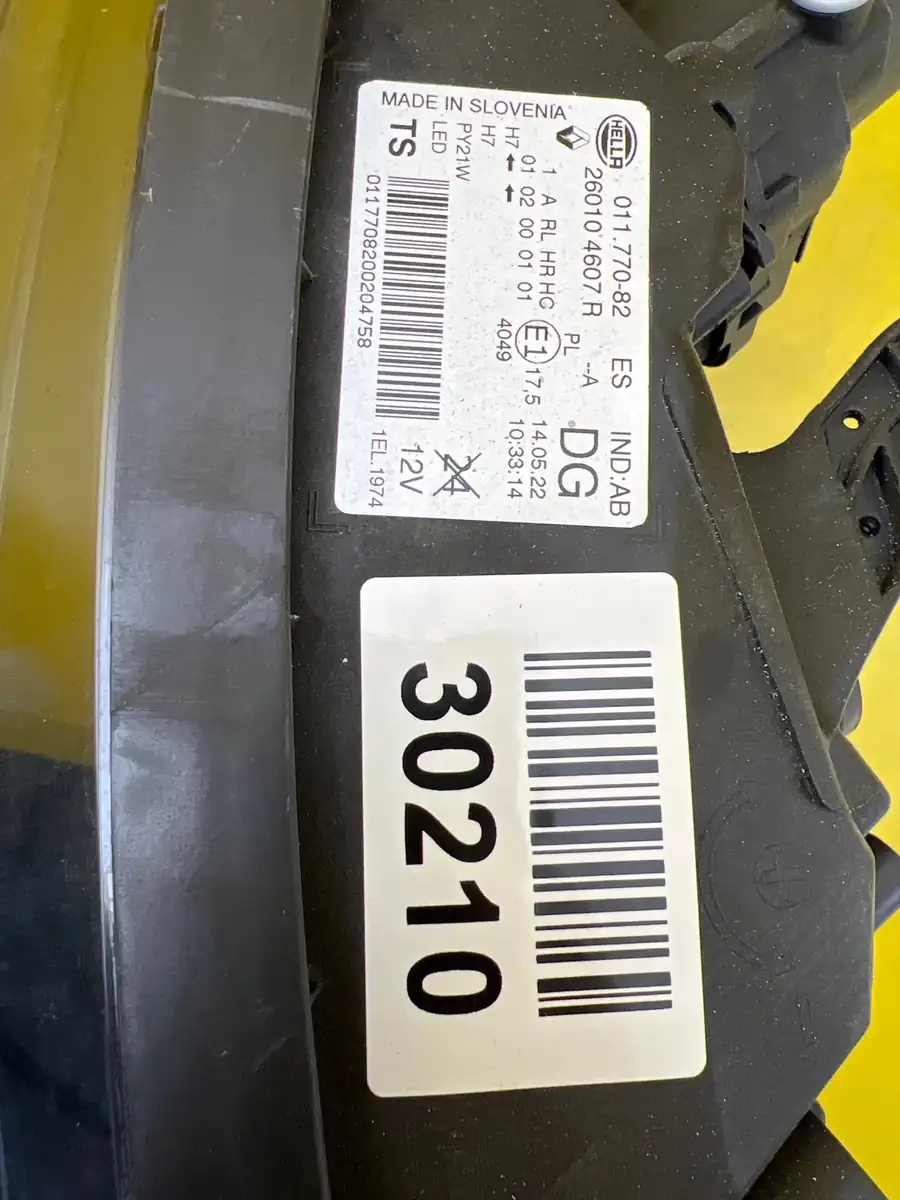 Far Dreapta Renault Kadjar Full LED