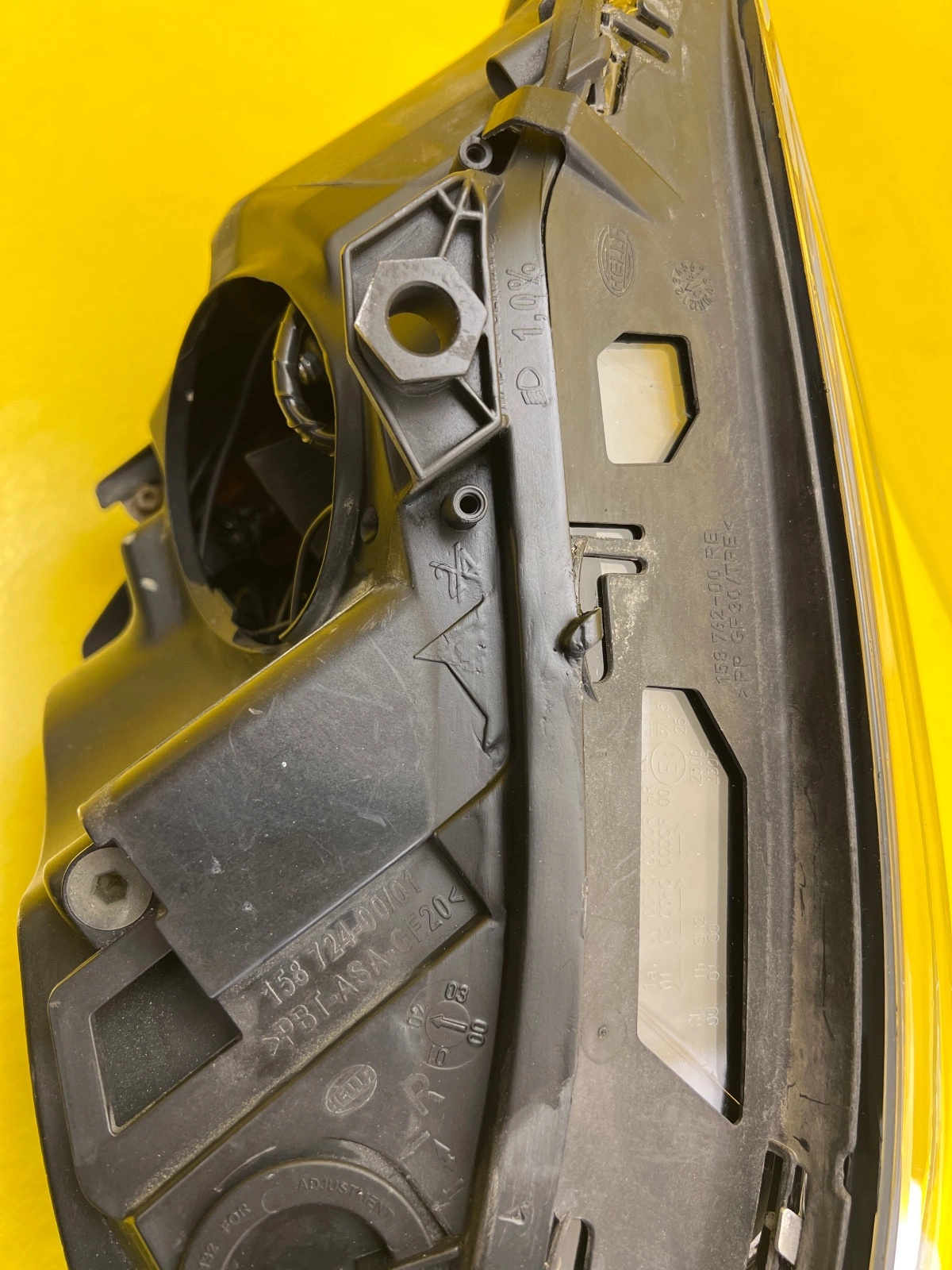 Far dreapta Xenon BMW Seria 5 E60 2003-2006 OEM 30222 - Image 5