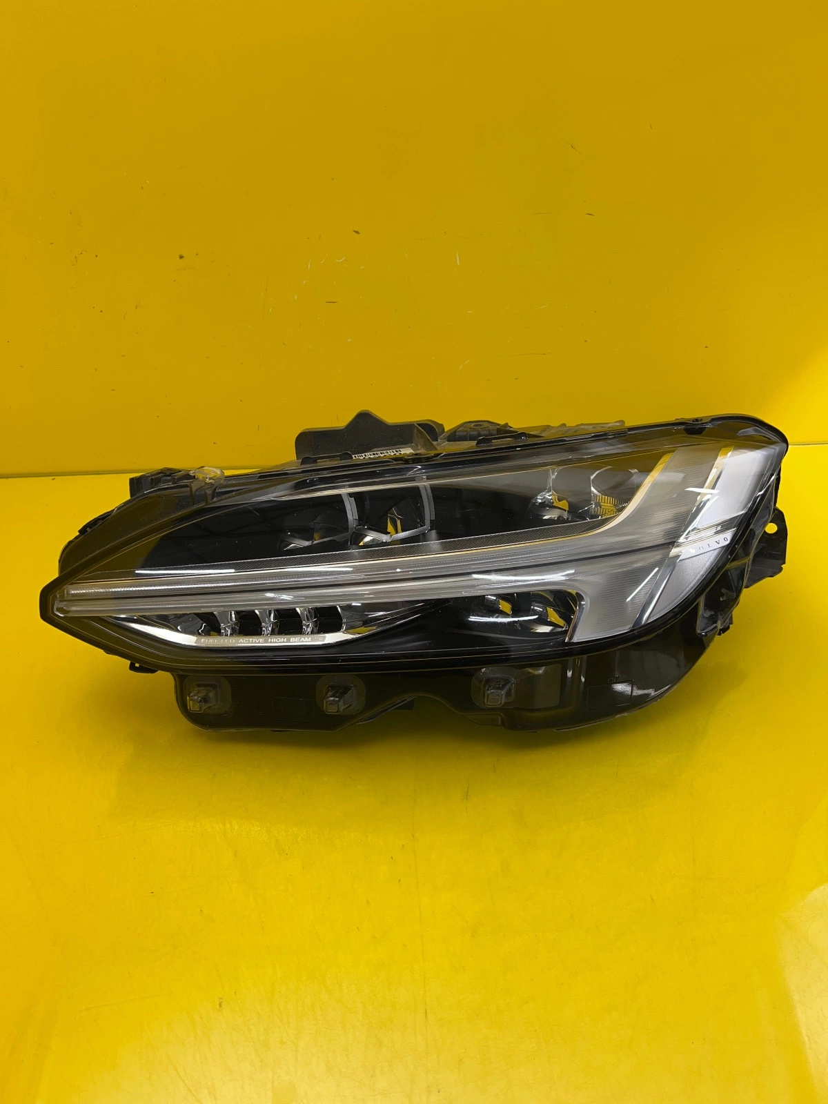 Far Stanga Volvo S90 V90 Full LED