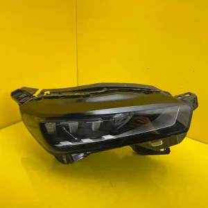 Far Dreapta Peugeot 5008 III 23- Full LED