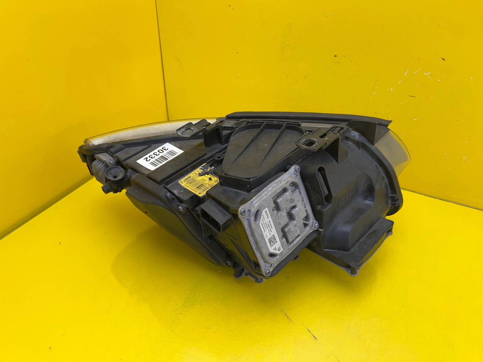 Far stânga Xenon BMW Seria 3 Coupe E92 Coupé Facelift OEM 7239923-07 - Image 3