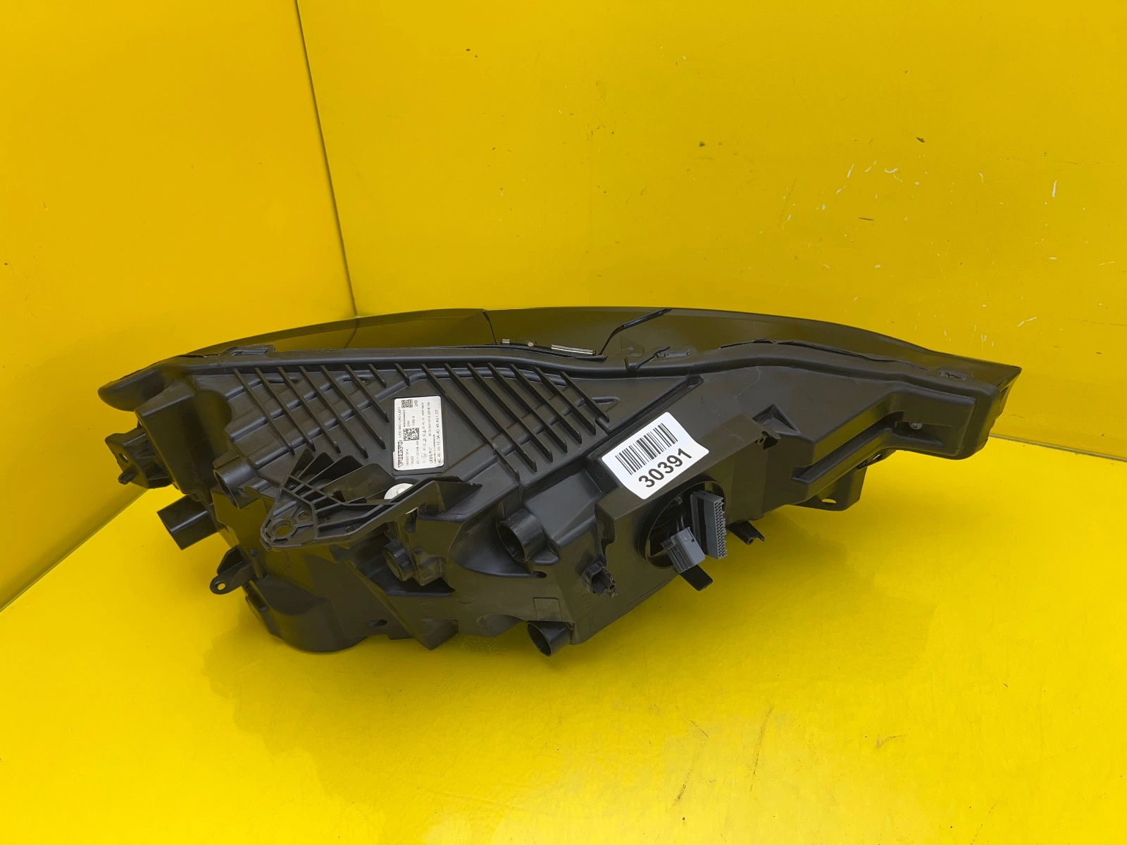 Far Stanga Volvo Xc60 Ii Mid LED - Image 3
