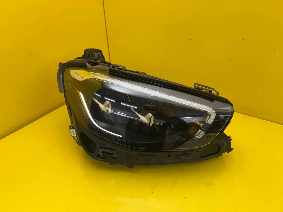 Far Dreapta Mercedes E-Class W213 Lift Full LED
