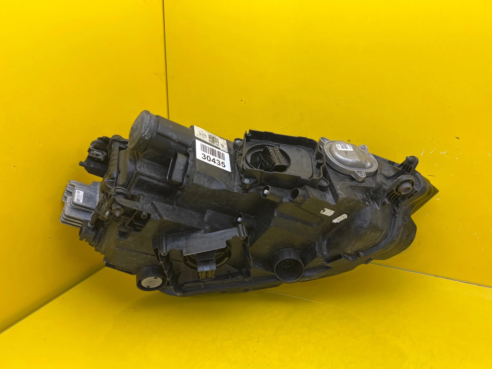 Far stânga LED Facelift OEM 30435 - Image 4