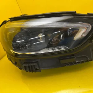 Far Dreapta Mercedes Klasa W206 Digital Light