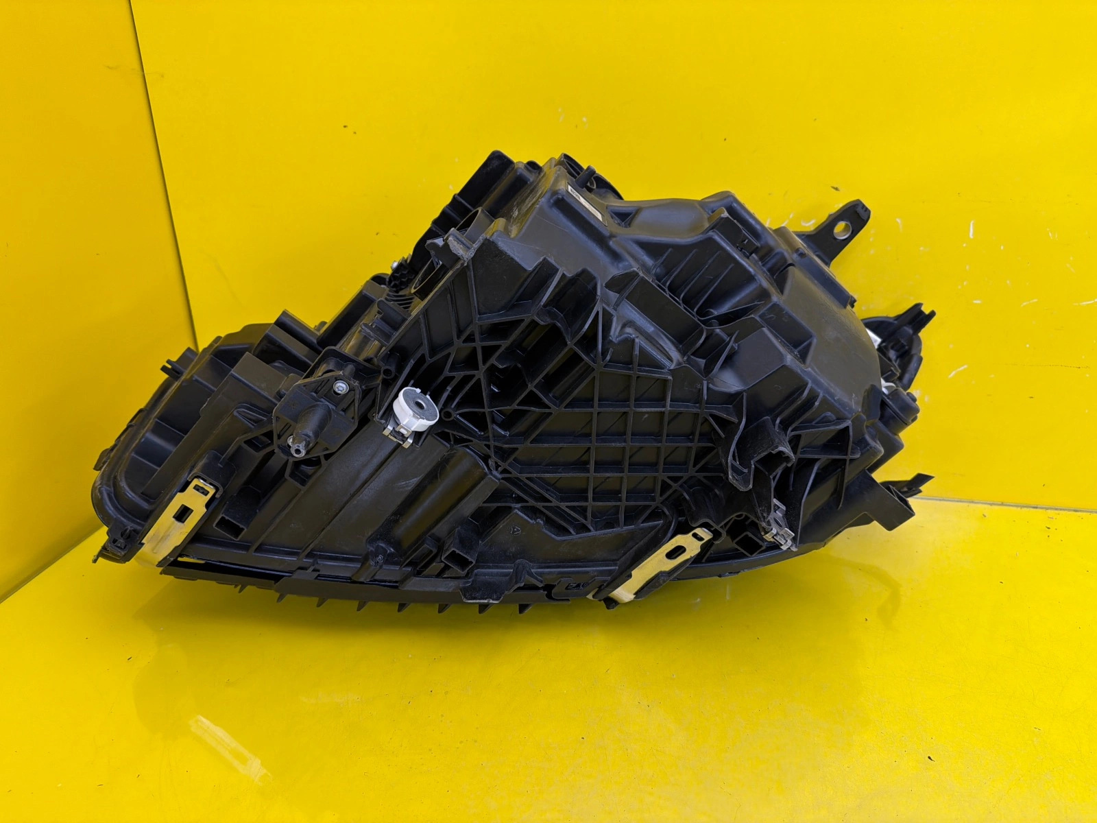 Far dreapta Laser BMW Seria 7 G11 Facelift OEM 5A27A14-02 - Image 5