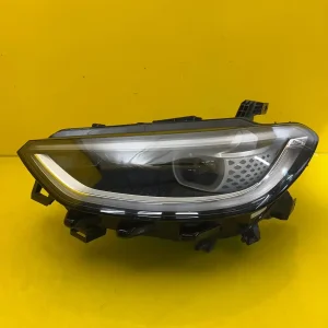 Far Stanga Volkswagen Przod Id3 Id Iq