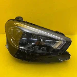 Far Dreapta Mercedes Klasa W213 Lift Multibeam